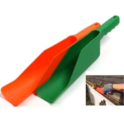 China PP Garden Plastic Getter Sheet Gutter Roof Gutter Cleaning Scoop for sale