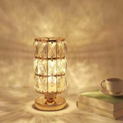 China The contemporary European style leaded the creative warm and romantic fashion table lamp crystal table lamp bedroom bedside wedding girl INS table lamp for sale