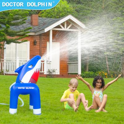 China Ourdoor Doctor Dolphin Large Inflatable Party Pool Rainbow Gift Shark Teams Inflatable Sprinklers Toys Spray Water for sale