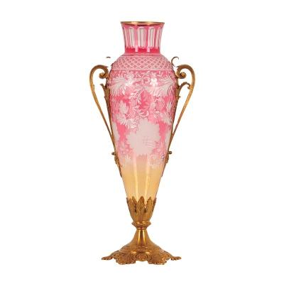 China Pieces of Art Deco The Pink Glass with Gold Colored Brass with Design Vase for Living Room Decoration Home Ornament for sale