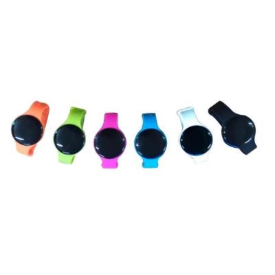 China ABS Material Waterproof Active RFID Wristband 2.4GHz RFID Transponder Tag Size Gear For Kids for sale