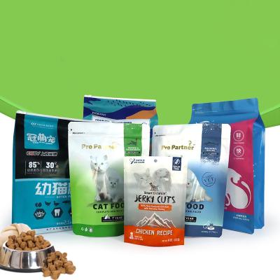 China Disposable Digital Printing Matte Resealable Pet Food Package Pet Food Bag Stand Up Zipper Lock Pouches for sale