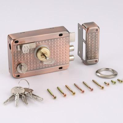 China Custom Steel Cylinder Door Hot Selling Security Latch 6 Keys Brass Rim Lock for sale