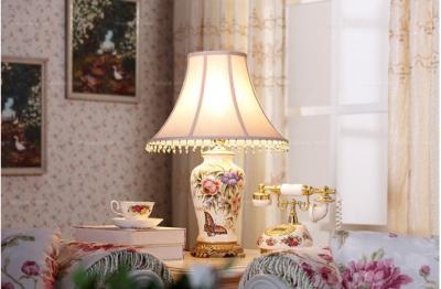 China Rural Style E27 W460 * H565mm Luxury Table Lamps For Bedroom for sale