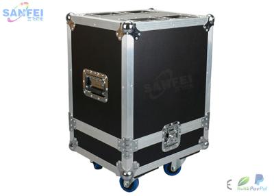 Cina 1in1 Flightcase affinchè la lega della luce/alluminio di 230W Sharpy/nero/facile si muovano in vendita