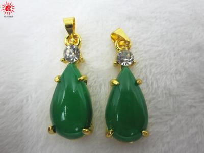 China Accesorios pendientes de la joyería de la resina del collar verde de moda del encanto en venta