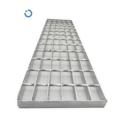 China Modern Fireproof Grid Steel Structural Lattice Flooring Grating Tramex for sale