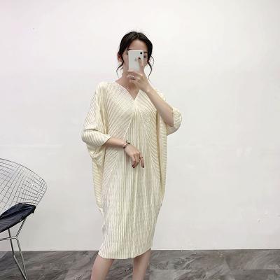 China Sustainable Elegant Pleated Summer Dress Women Flare Long Sleeve High Waist Midi for sale