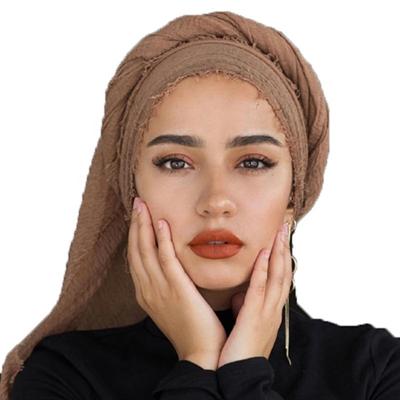 China Muslim Women Shawl Face Scarf Georgette Plain Bubble Cotton Chiffon Hijab Tudung for sale