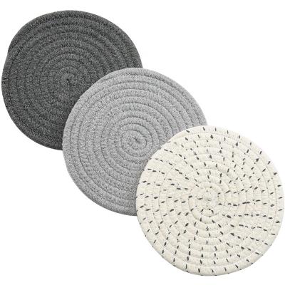 China Sustainable Set of 3 Washable Round Cotton Rope Woven Place Mats for sale