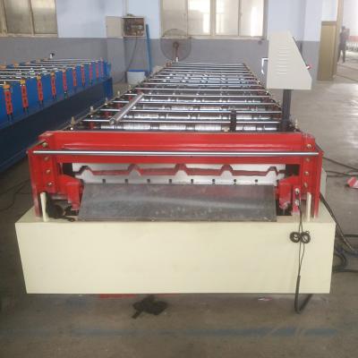 China ROOF Building Material Hydraulic Cutting Roof Sheet Making Roll Forming Machine for sale