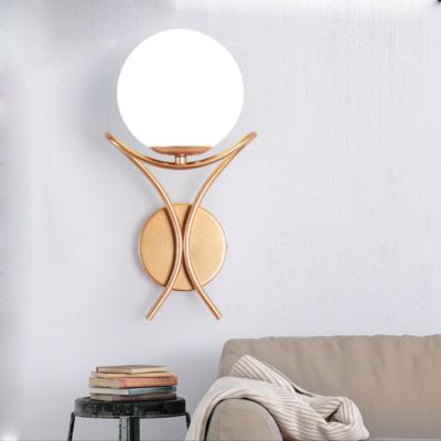 China Modern Modern Indoor Bedroom Wall Bracket Brass Decorative Led Light Fixtures Fitting for sale