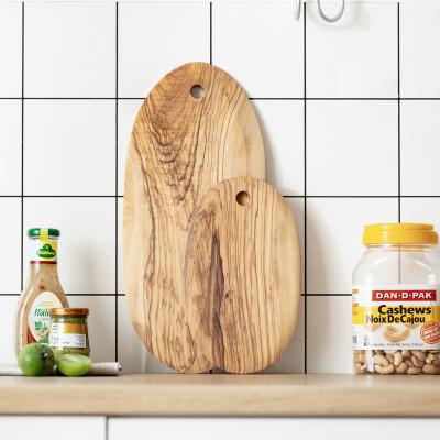 China Hot Sale Viable Handmade Olive Wood Cutting Board Small and Medium Serving Boards for sale