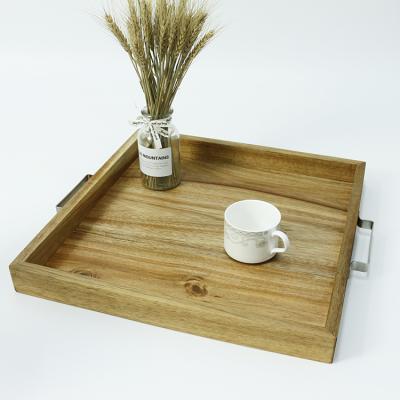 China Hot Selling Eco-friendly Acacia Wood Serving Tray with Metal Handles for Food Breakfast Coffee Cake for sale