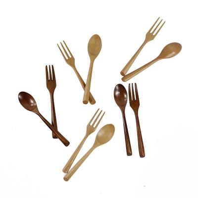 China Eco - Friendly Tableware Dinnerware Beech Wood Spoons And Forks Set for sale