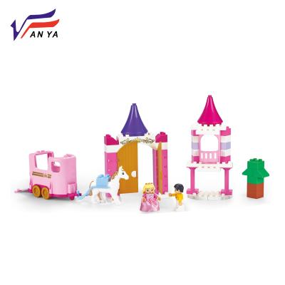 China 2019 Building Toy Princess Prince Castle The Amusement Park Girl Plastic Children Building Blocks Toys Gifts 3-12 Years Old for sale