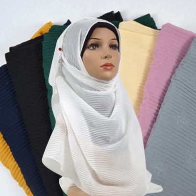 China Cotton Flower Pleated Bubble Chiffon Hijab Scarf Muslim Hijabs Head Wraps Shawls Factory Wholesale Supplier for sale