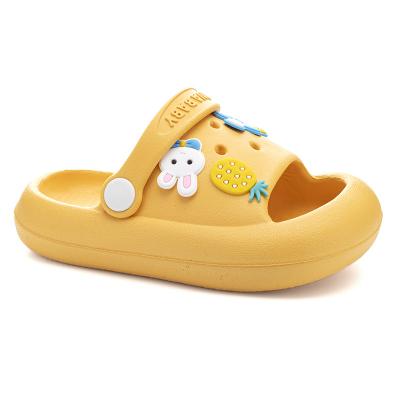 China Fashion Trend Girls' slippers 2023 Summer cartoon cute princess home indoor non-slip crocs for toddlers boys baby slippers for sale