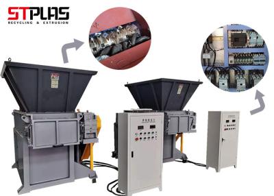 China Single Shaft Waste Jumbo Bag Container Food Bag Shredder Machine With Loading Hoppers for sale