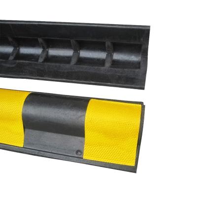 China Zhejiang Traditional Rubber Corner Guard Heavy Duty Corner Guard, Ningbo Parking Column Protector Impact Protection Wall Guards for sale