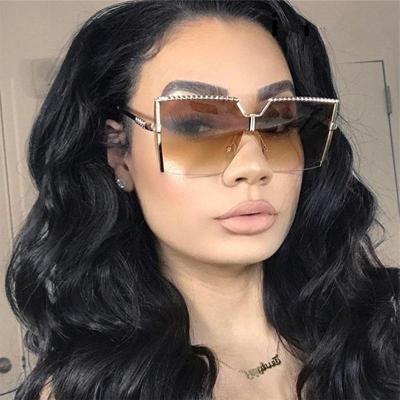 China High Quality 2022 Fashion Big Frame Fashionable Women Metal Shading Square Sun Glass Oversized Diamond Rimless Sunglasses for sale