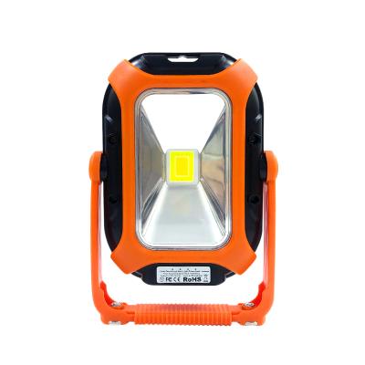 China OUTDOOR Custom Prices Outdoor Square Collapsible Rechargeable COB Led Red Solar Panels Powered Camping Lantern Lights for sale