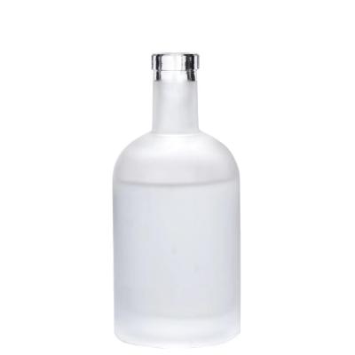 China 1L 750ml 700ml 500ml 375ml Cheap Liquor Spirit Vodka Glass Bottle Clear Glass Bottle Liquor Bottle for sale