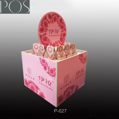 China Custom Cosmetic Pallet display stand for sale