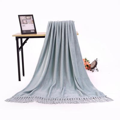 China PORTABLE Best Supplier Luxury Comfortable Soft Solid Polyester Flannel Fleece Blanket With Tassels for sale