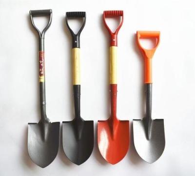 China Agriculture Long Shovel Hand Carbon Steel Shovel Garden Shovel for sale