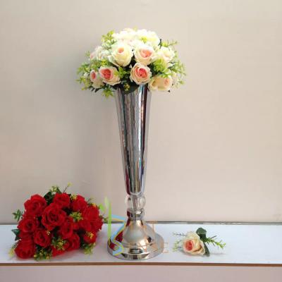 China Silver Iron 55cm Trumpet Wedding Centerpiece Vase for sale