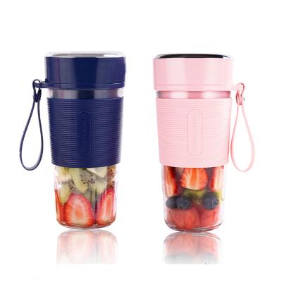 China Portable Viable 300ml Mini Shaker Bottle Amazon Hot Seller Juice Cup Personal Travel Juice Extractor Machine for sale