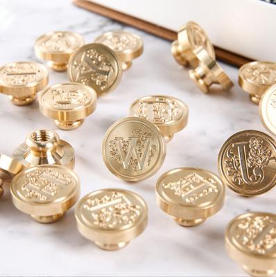 China Customized 26 Scribbles English Letters A-Z Round Copper Wax Seal Stamp Heads Wooden Handle For Envelopes Letter Custom DIY Pattern for sale