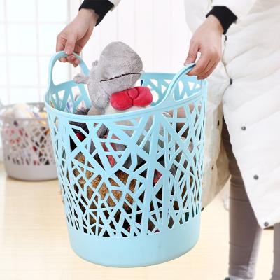 China New Design Exquisite Multifunctional Large Capacity Storage Basket Household Plastic Storage Basket for sale