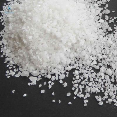 Cina L'abrasivo foggia 8 il contenuto di Grit White Fused Alumina Oxide 99% Min Al 2o3 in vendita