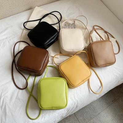 China Fashion Latest Fashionable 2022 Young Lady Leather Handbags Small Bags Ladies Design Purses For Woman for sale