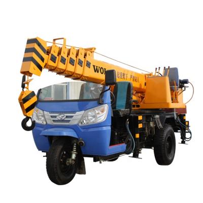 China TRUCK CRANE 3 ton crane mounted on tricycle for sale