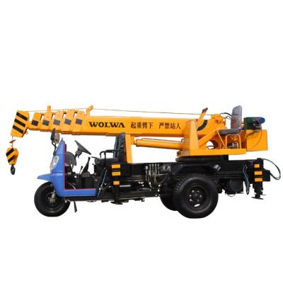 China TRUCK CRANE mobile crane 3 ton with tricycle for sale