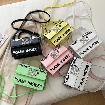 China High quality small square graffiti bag fashion fashion messenger bag women ladies casual shoulder bags cross for sale