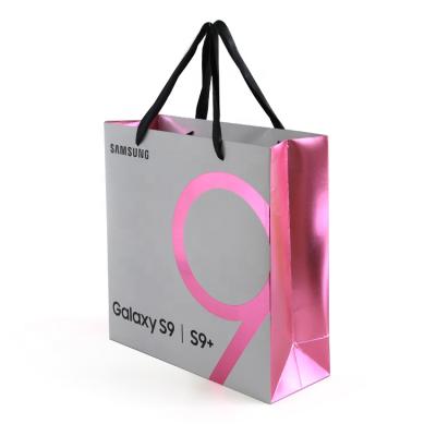 China 2021 Recyclable Exquisite High Quality Paper Bag Printing Craft Custom Paper Bag for sale