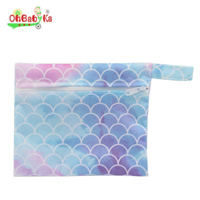 China Ohbabyka New Arrival Portable Washable Waterproof Snap Handle Bag Zipper Baby Printed Wet Bags For Cloth Diaper Toto Bag Organizer for sale