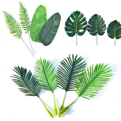 China Natural Touch Indoor and Outdoor Decoration Tree Large Fake Leaves Cheap Artificial Palm Leaves for sale