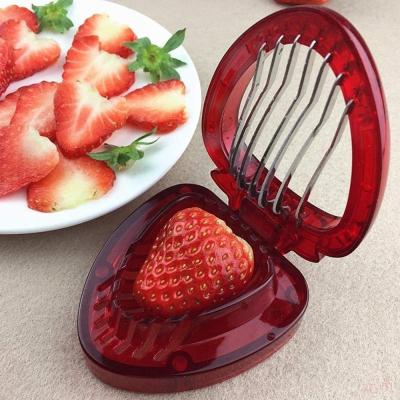 China Sustainable Strawberry Slicer Fruit Divider Strawberry Slicer Stainless Steel Slicer Kitchen Instrument for sale