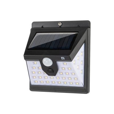 China Factory price 6500k outdoor waterproof soalr garden lights solar motion sensor lights for sale