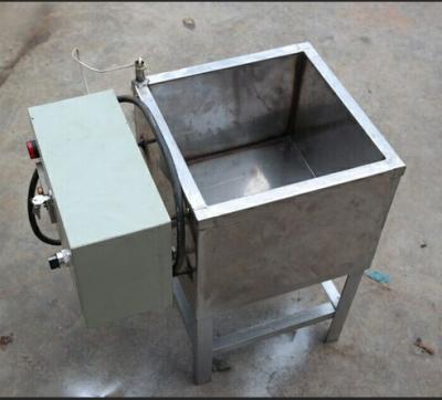 China Round type wax heating machine | wax melter machine to make 45*45 candle for sale