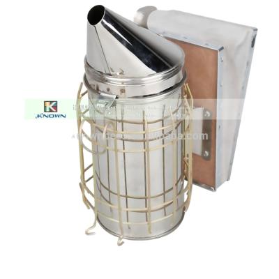 China Farms Beekeeper S-- M-- L galvanized manual corion bee smoker for sale