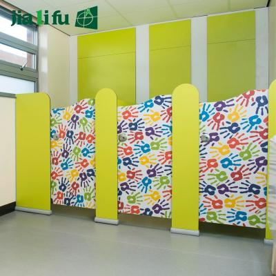 China Modern Floor To Ceiling Modular Nursery Toilet Cubicle Partitions for sale