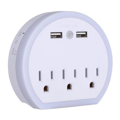 China With night lignt new design outlet wall plate with round led night lights wall socket with usb 2 for sale