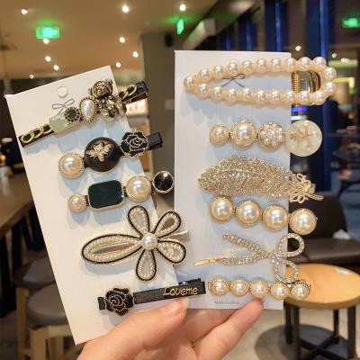 China New Retro Fashion 5 Piece Hairpin Clip Alloy Korean Side Platypus Bangs Clip Pearl Headdress Bear Hair Clips for sale