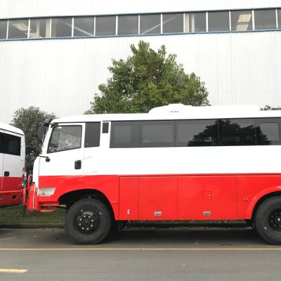 Chine DONGFENG 29 sièges Diesel Coach Bus 4x4 Off Road Bus avec essieu avant à vendre